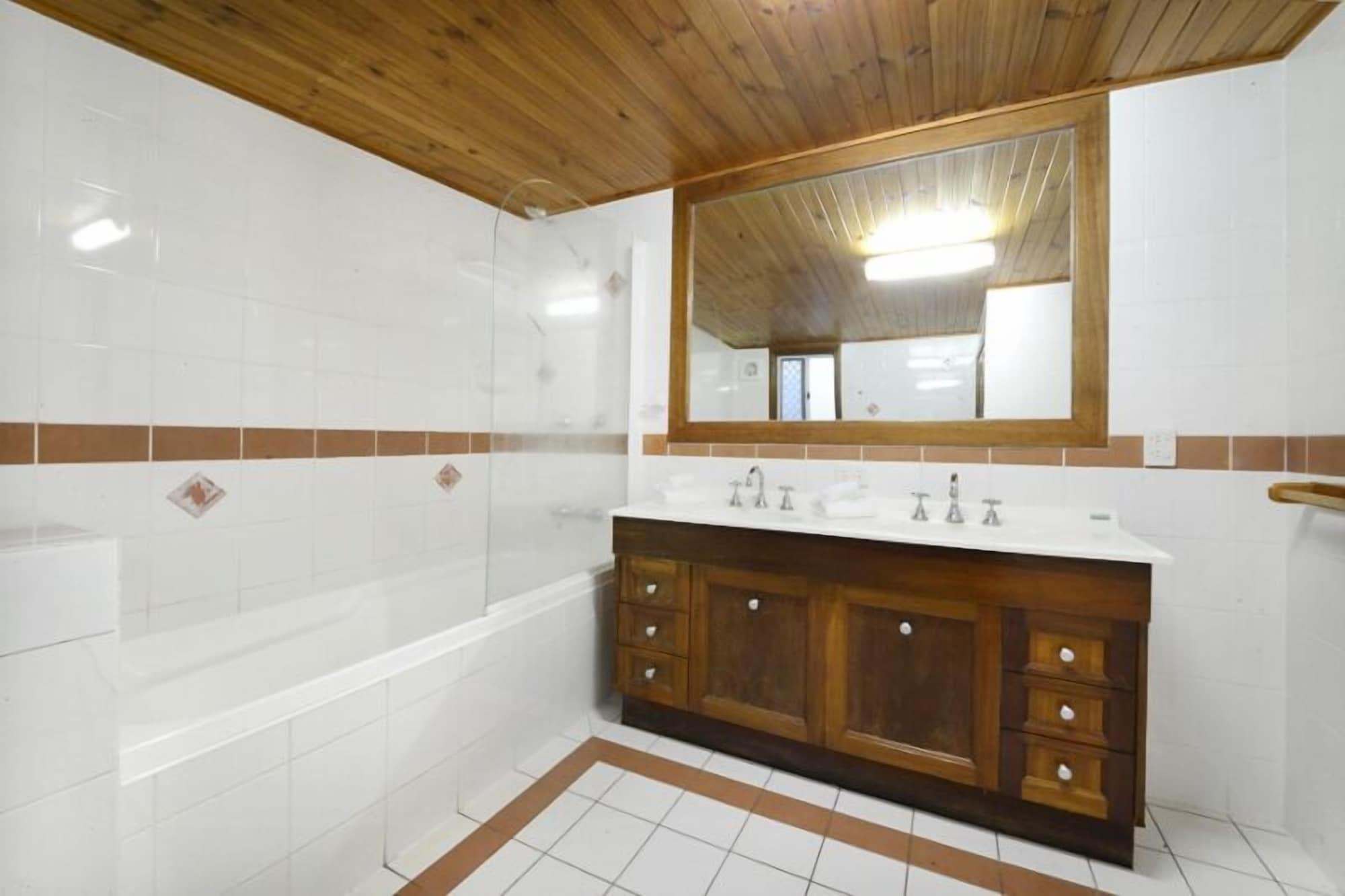 Airlie Guest House 埃尔利海滩 外观 照片