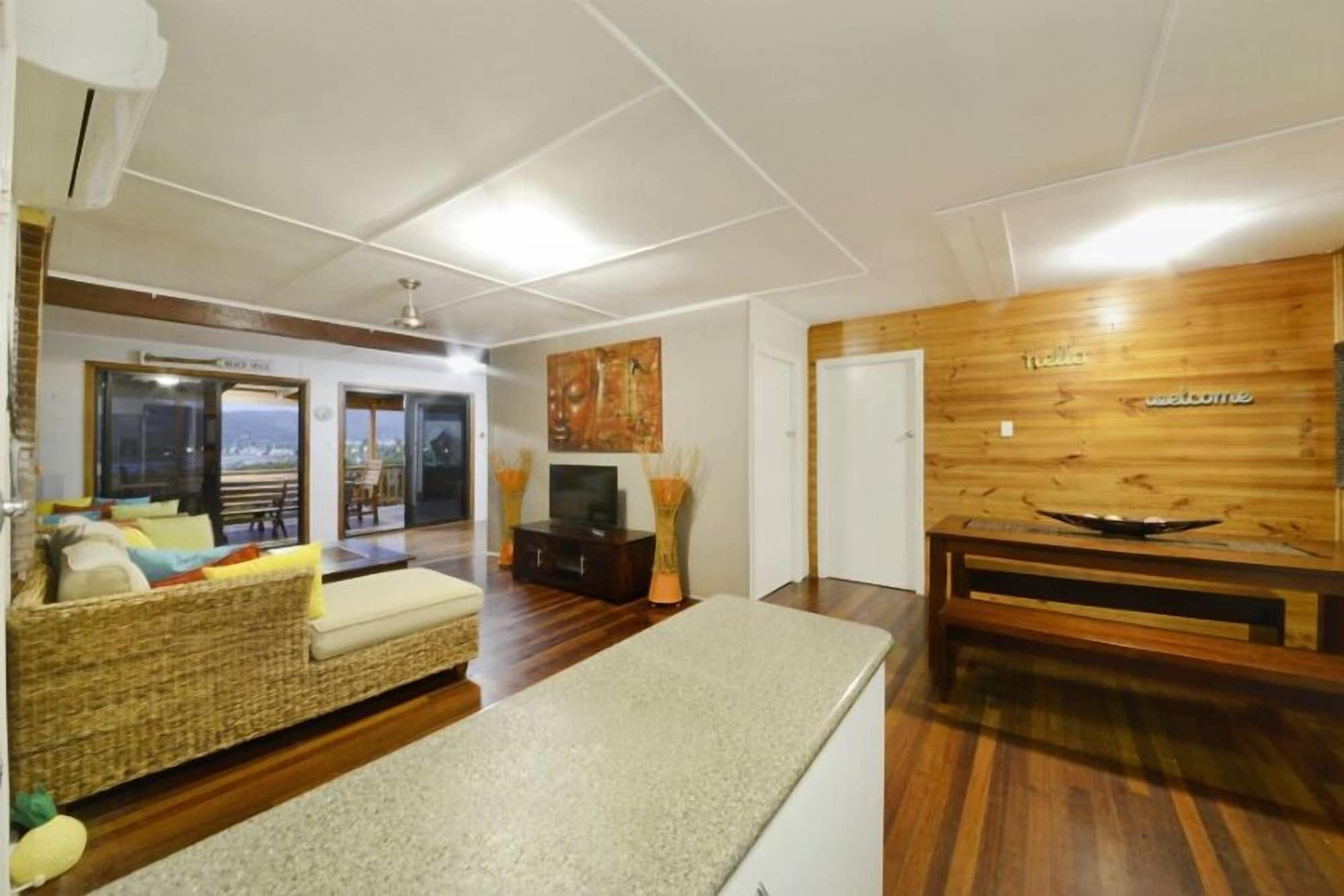 Airlie Guest House 埃尔利海滩 外观 照片